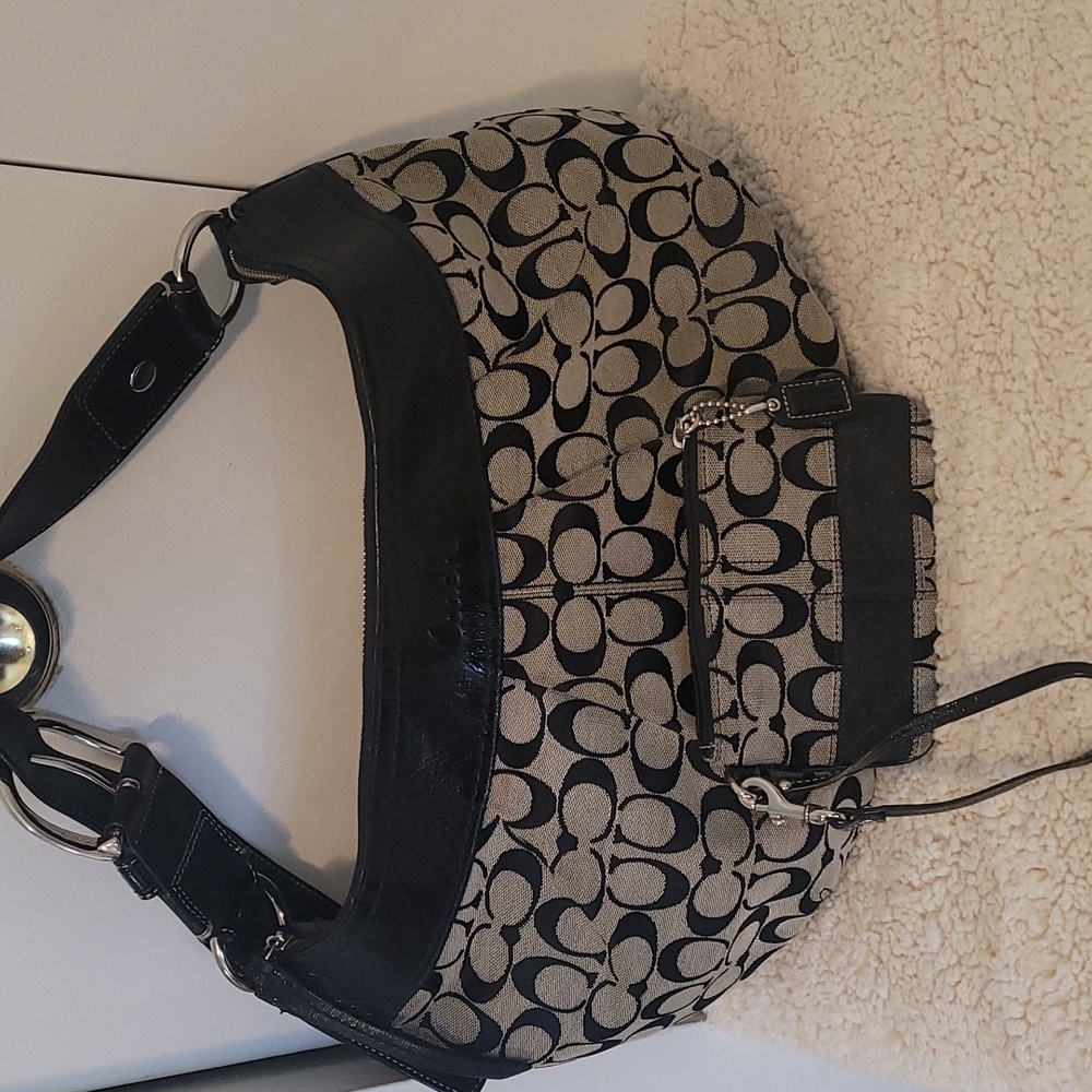 Coach Signature Large Soho Pulley Ted Hobo with matching small wristlet